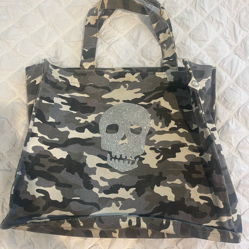 Camouflage Skull Tote Bag